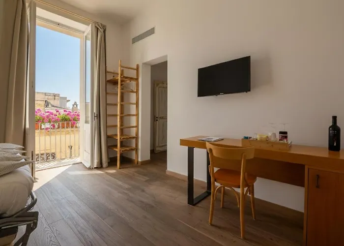Il Palazzotto Di Luca Luxury Bed & Breakfast 4*