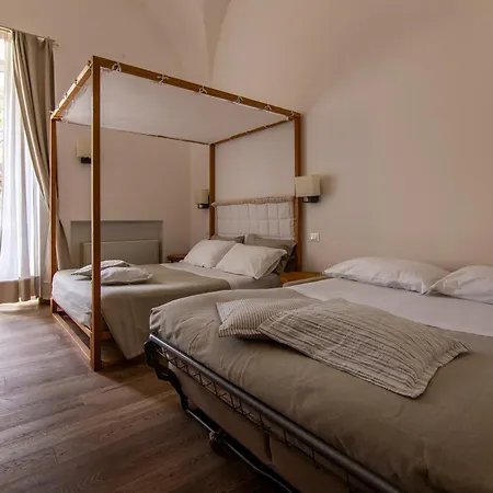 住宿加早餐酒店 Il Palazzotto Di Luca Luxury 4*